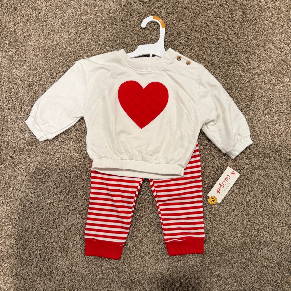NWT! Red Heart Baby Outfit - Cat & Jack